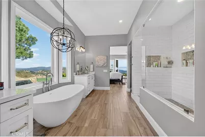 17650 Calle Pescar, Murrieta, CA 92562 - Photo 33