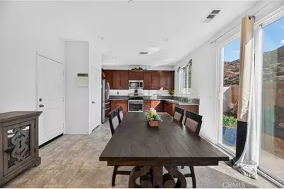 24061 Elderberry Lane, Lake Elsinore, CA 92532 - Photo 7