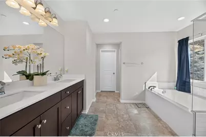 24061 Elderberry Lane, Lake Elsinore, CA 92532 - Photo 15
