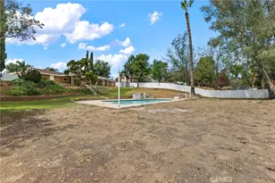 5760 Ave Juan Bautista, Riverside, CA 92509 - Photo 39