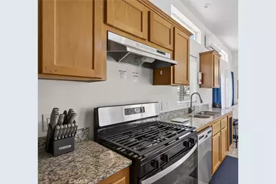 910 Deerwood, San Jacinto, CA 92583 - Photo 5