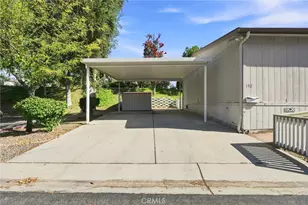 31130 S General Kearny Rd, Temecula, CA 92591 - Photo 13