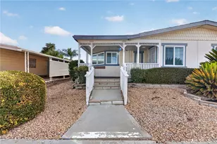 564 De Soto Dr, Hemet, CA 92543 - Photo 3