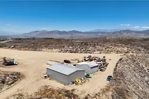 27750 Grant, Hemet, CA 92544 - Photo 17