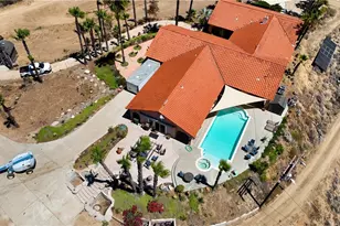 27750 Grant, Hemet, CA 92544 - Photo 23