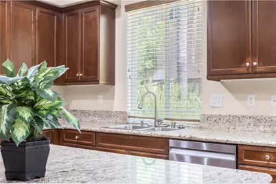 30038 Couples, Murrieta, CA 92563 - Photo 17