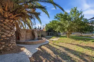 17651 Santa Ana, Bloomington, CA 92316 - Photo 23