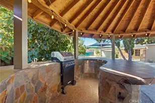 17651 Santa Ana, Bloomington, CA 92316 - Photo 21