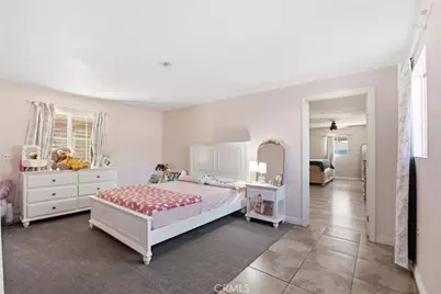 17651 Santa Ana, Bloomington, CA 92316 - Photo 13