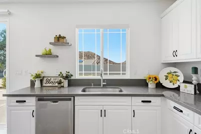 28166 Jett, Menifee, CA 92585 - Photo 11