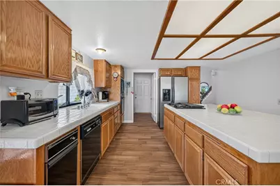 12813 Raenette, Moreno Valley, CA 92553 - Photo 21