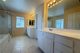 26242 Heritage Union Ln, Murrieta, CA 92563 - Photo 17