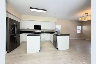 26242 Heritage Union Lane, Murrieta, CA 92563 - Photo 11