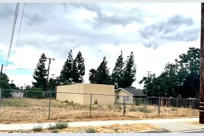 147 N Alessandro Street, Hemet, CA 92543 - Photo 1