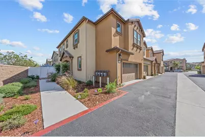 40512 Birchfield, Temecula, CA 92591 - Photo 3