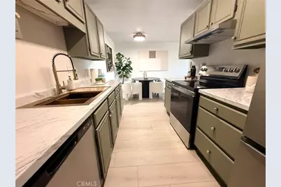 2330 Hosp Way #304, Carlsbad, CA 92008 - Photo 5