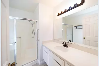 28308 Via Cascadita, Romoland, CA 92585 - Photo 17
