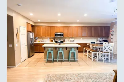 247 Appaloosa, Hemet, CA 92545 - Photo 3