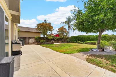 34099 Pamplona, Murrieta, CA 92563 - Photo 33