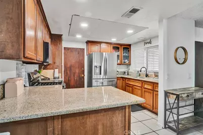 1173 S Cactus, Rialto, CA 92376 - Photo 9