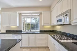 45339 Tiburcio Dr, Temecula, CA 92592 - Photo 15