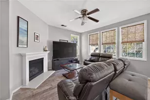 28506 Oakhurst Way, Temecula, CA 92591 - Photo 9