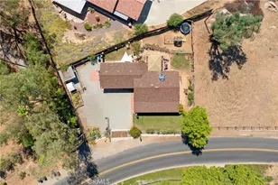 41097 Crest, Hemet, CA 92544 - Photo 9