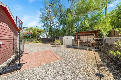 41097 Crest, Hemet, CA 92544 - Photo 43