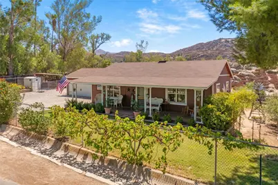 41097 Crest, Hemet, CA 92544 - Photo 7