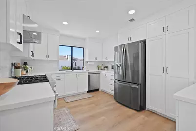 42095 Acacia Avenue, Hemet, CA 92544 - Photo 19