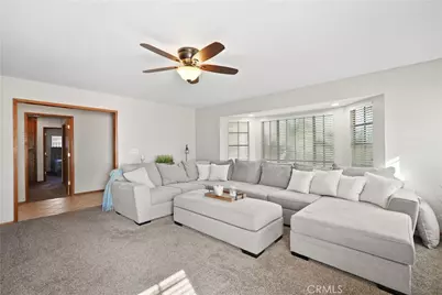 42095 Acacia Avenue, Hemet, CA 92544 - Photo 5