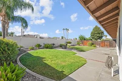 42095 Acacia Avenue, Hemet, CA 92544 - Photo 45