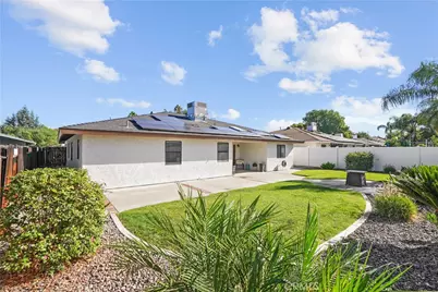 42095 Acacia Avenue, Hemet, CA 92544 - Photo 49