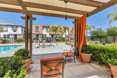 40410 Calle Real, Murrieta, CA 92563 - Photo 43