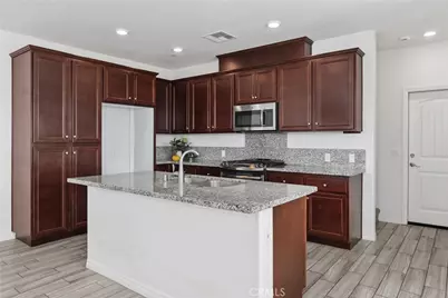 40410 Calle Real, Murrieta, CA 92563 - Photo 15