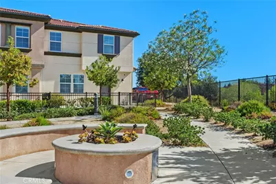 40410 Calle Real, Murrieta, CA 92563 - Photo 3