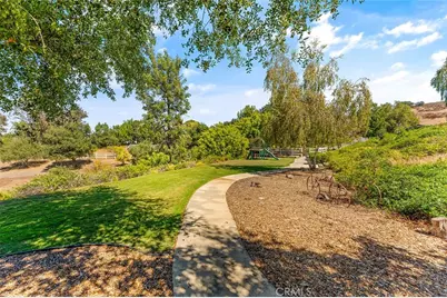39985 Calle De Suenos, Murrieta, CA 92562 - Photo 33