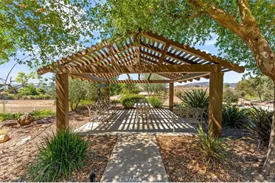 39985 Calle De Suenos, Murrieta, CA 92562 - Photo 31