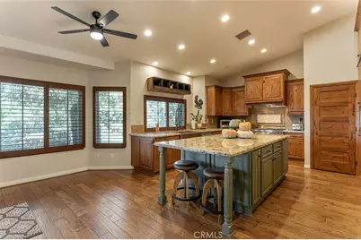39985 Calle De Suenos, Murrieta, CA 92562 - Photo 13
