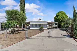 324 Long St, Hemet, CA 92543 - Photo 1