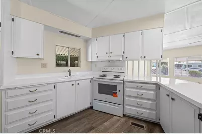 324 Long Street, Hemet, CA 92543 - Photo 9
