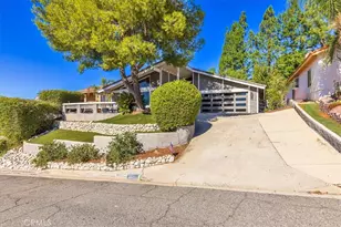 30393 Early Round, Canyon Lake, CA 92587 - Photo 3