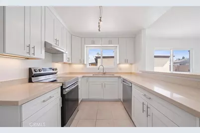 1605 Pentecost #8, San Diego, CA 92105 - Photo 13