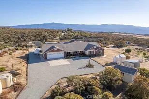 49125 Sweepstakes Ln, Aguanga, CA 92536 - Photo 3
