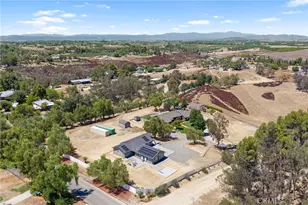 35875 Camino De Buena Vida, Temecula, CA 92592 - Photo 11