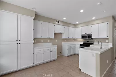 255 Roxanne Lane, Corona, CA 92882 - Photo 17