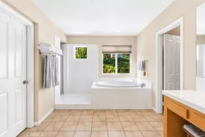 35426 Coyote Creek Court, Lake Elsinore, CA 92532 - Photo 25