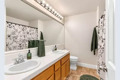 35426 Coyote Creek Court, Lake Elsinore, CA 92532 - Photo 17