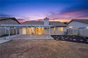 36430 Rotterdam, Winchester, CA 92596 - Photo 37