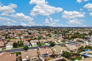 36430 Rotterdam, Winchester, CA 92596 - Photo 33